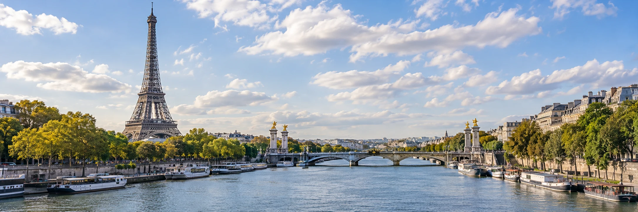France: illustrative Paris Seine and Eiffel Tower